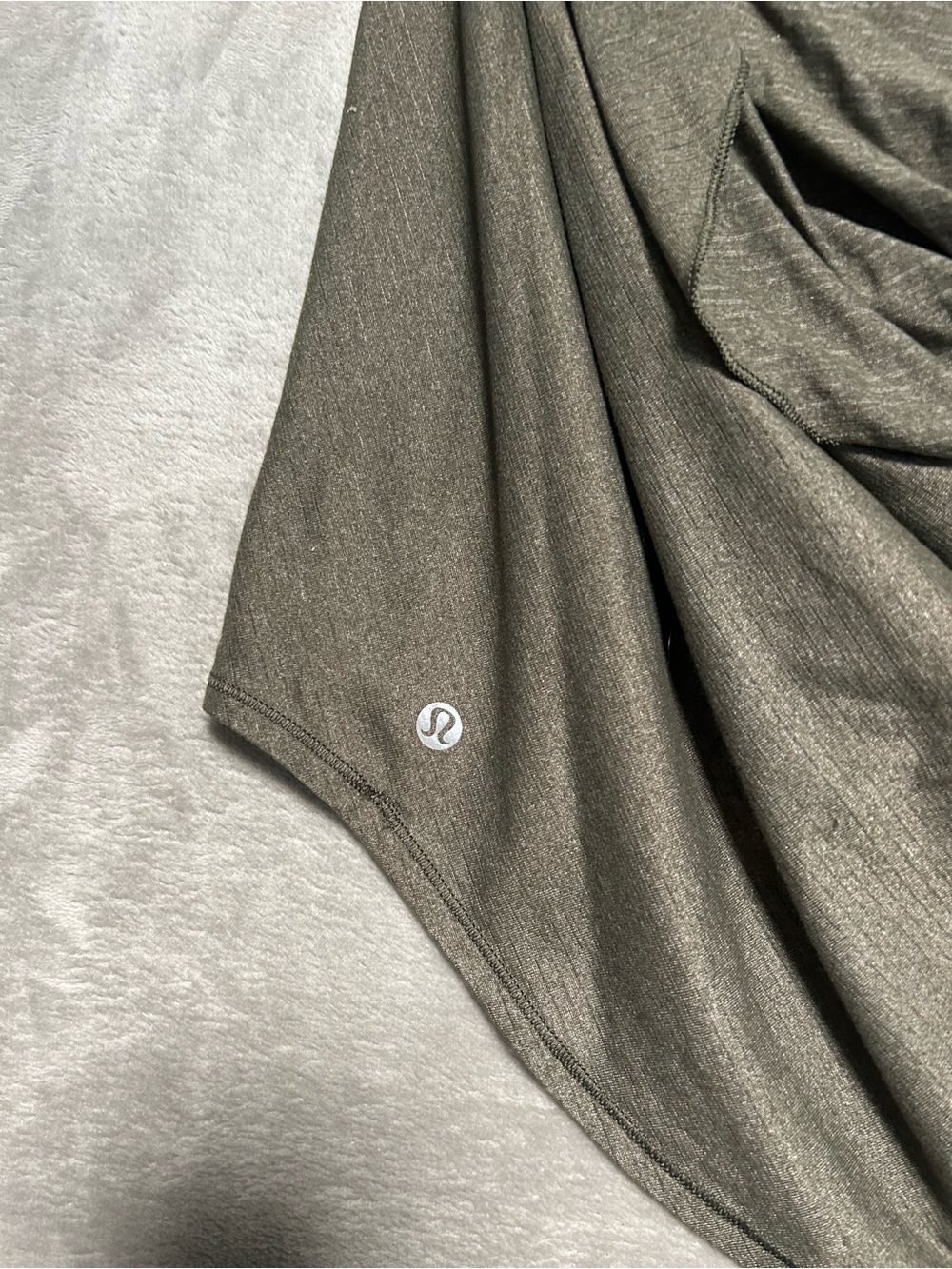 Lululemon Wild Tank Top Women’s 8 Yoga Workout Green - Picture 5 of 6